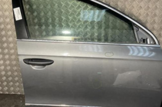 Porte avant droit VOLKSWAGEN PASSAT 5 Photo n°1