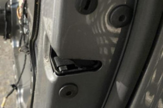 Porte avant droit VOLKSWAGEN PASSAT 5