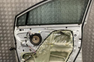 Porte avant droit TOYOTA COROLLA VERSO 2