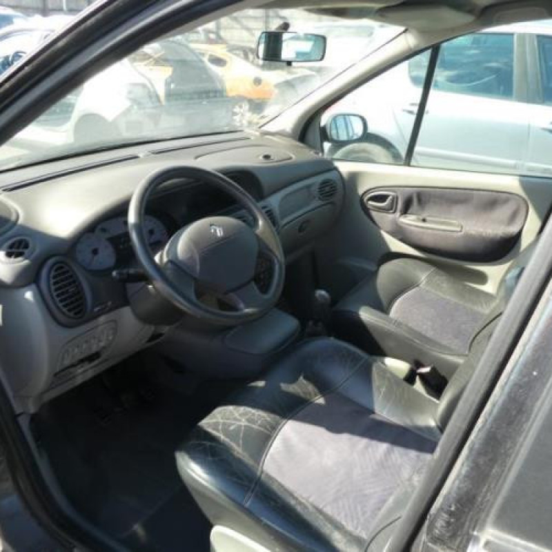 Alternateur RENAULT SCENIC 1 Photo n°8