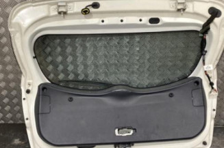 Malle/Hayon arriere KIA RIO 3