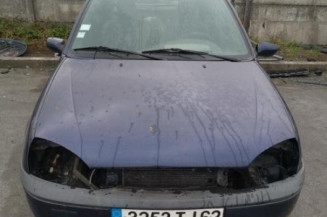 Leve vitre electrique avant gauche FORD FIESTA 4