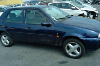 Feu arriere principal gauche (feux) FORD FIESTA 4