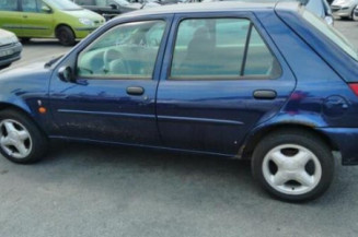 Feu arriere principal gauche (feux) FORD FIESTA 4