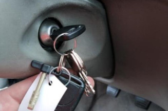 Feu arriere principal gauche (feux) FORD FIESTA 4