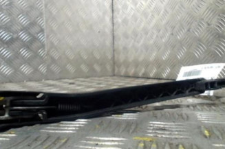 Bras essuie glace arriere CITROEN C4 1