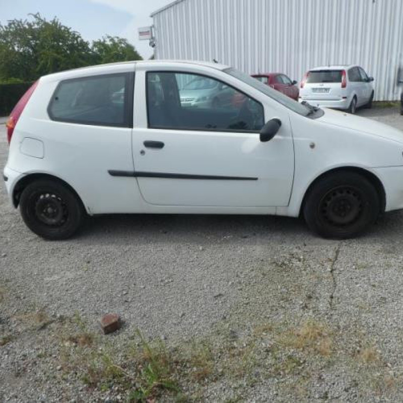 Com (Bloc Contacteur Tournant+Commodo Essuie Glace+Commodo Phare) FIAT PUNTO 2 Photo n°11