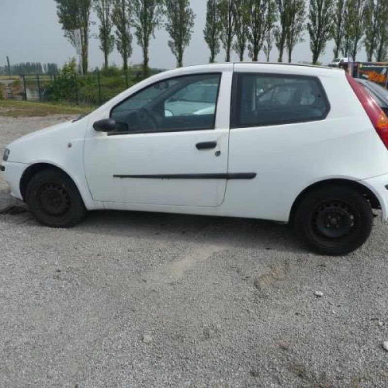 Com (Bloc Contacteur Tournant+Commodo Essuie Glace+Commodo Phare) FIAT PUNTO 2 Photo n°13