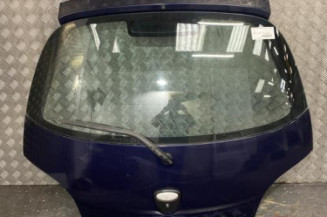 Malle/Hayon arriere FORD KA 1 Photo n°1
