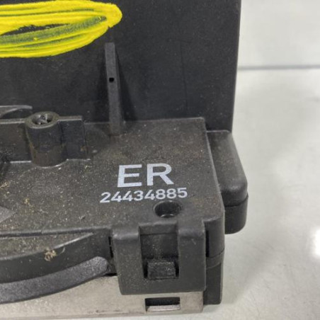 Serrure avant droit OPEL CORSA C