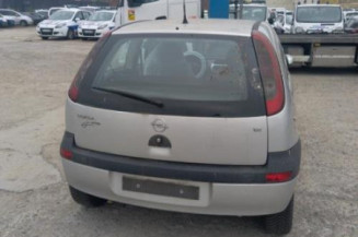 Serrure avant droit OPEL CORSA C