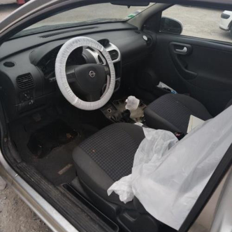 Serrure avant droit OPEL CORSA C Photo n°8