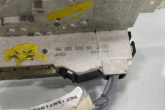 Serrure avant droit CITROEN C4 1