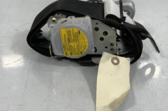 Pretensionneur de ceinture avant droit TOYOTA PRIUS 3 Photo n°1