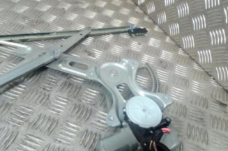 Leve vitre electrique avant droit TOYOTA PRIUS 3 Photo n°1