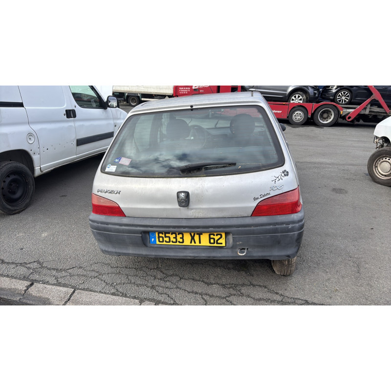 Bouton de warning PEUGEOT 106 Photo n°10