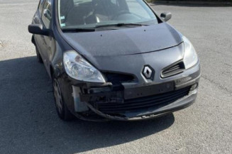 Pretensionneur de ceinture avant droit RENAULT CLIO 3