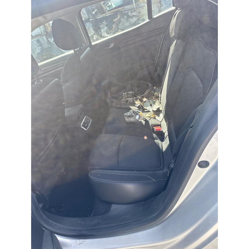RENAULT MEGANE 4 PHASE 1 1.2i - 16V TURBO TCE 100 Photo n°21