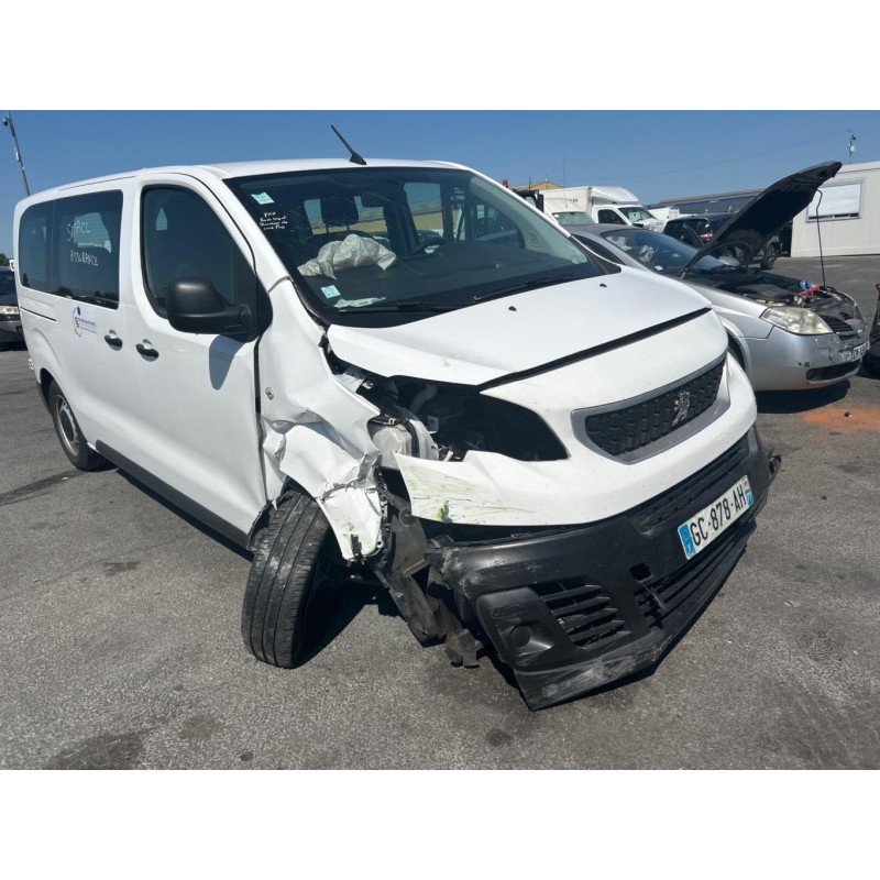 PEUGEOT TRAVELLER PHASE 1 1.5 BLUE HDI - 16V TURBO Photo n°1