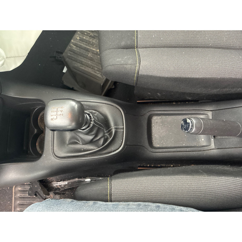 CITROEN C3 3 PHASE 2 1.5 BLUE HDI - 16V TURBO Photo n°32