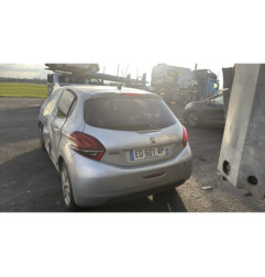 Anti brouillard arriere PEUGEOT 208 1