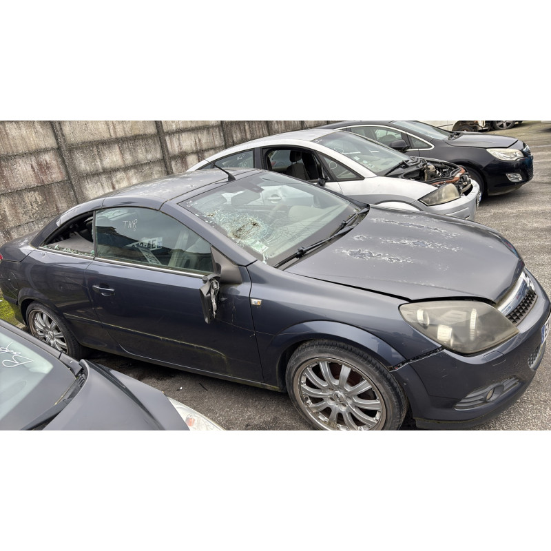 Serrure avant gauche OPEL ASTRA H Photo n°8