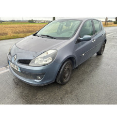Boitier UCH RENAULT CLIO 3