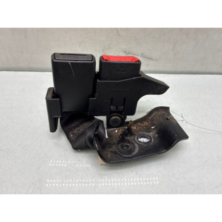 Attache ceinture arriere gauche RENAULT CLIO 3 Photo n°1