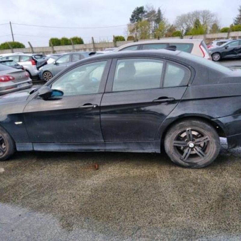 Porte avant droit BMW SERIE 3 E90 Photo n°13