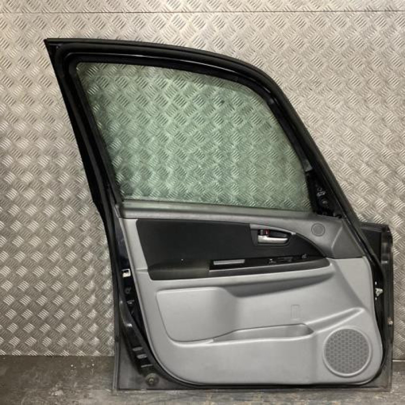 Porte avant gauche SUZUKI SX4 1 Photo n°3