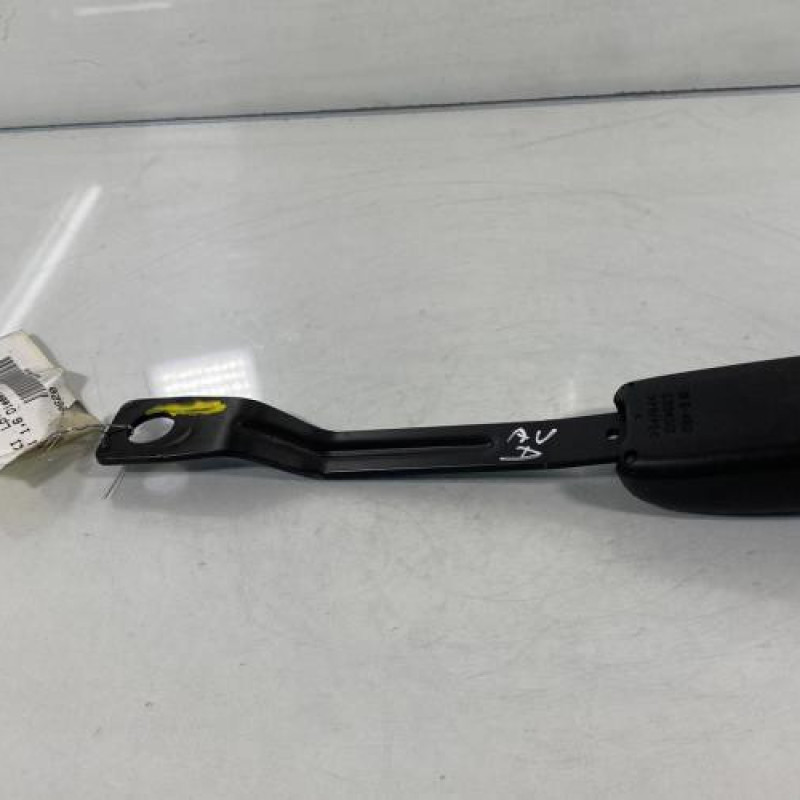 Attache ceinture avant droit SUZUKI SX4 1 Photo n°3