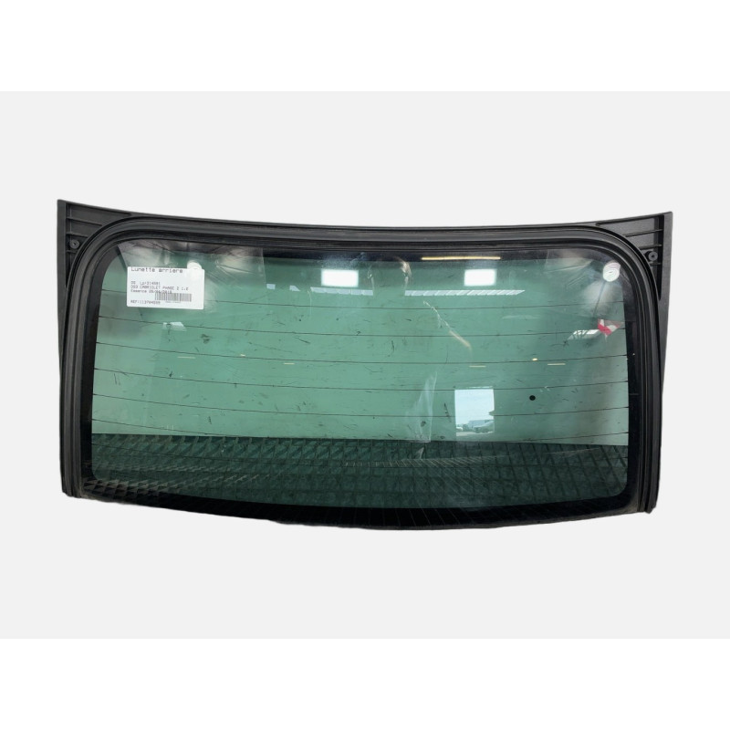 Lunette arriere DS DS3 Photo n°1