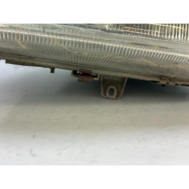 Optique avant principal gauche (feux)(phare) PEUGEOT 806 Photo n°4