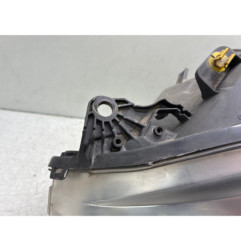 Optique avant principal gauche (feux)(phare) PEUGEOT 208 1