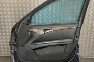 Porte avant droit MERCEDES CLASSE E 211
