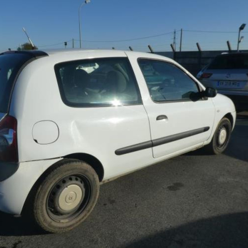 Compresseur clim RENAULT CLIO 2 Photo n°7
