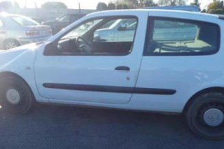 Compresseur clim RENAULT CLIO 2