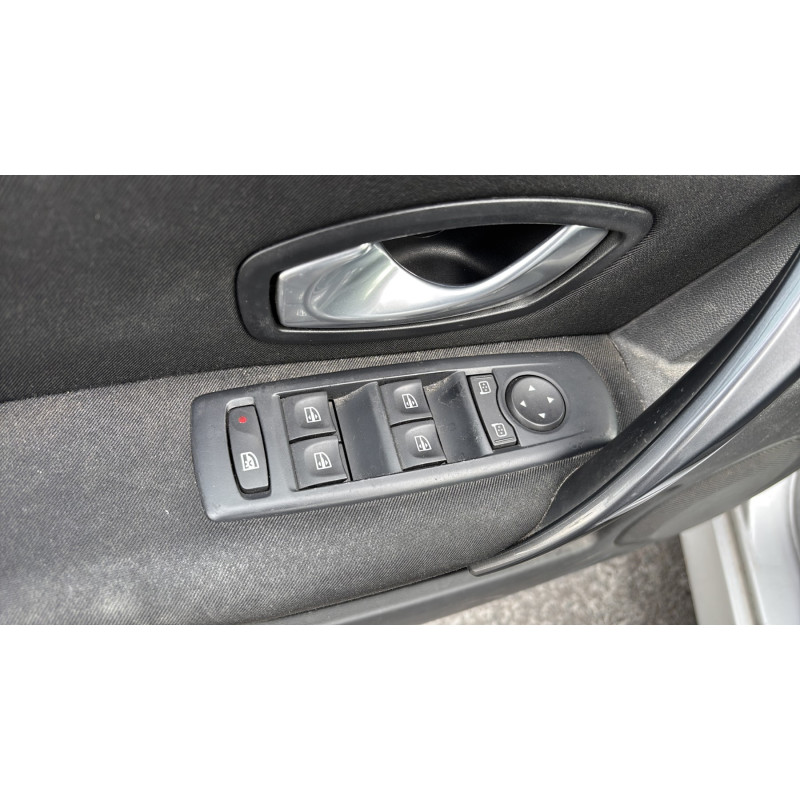 Optique avant principal gauche (feux)(phare) RENAULT LAGUNA 3 Photo n°18