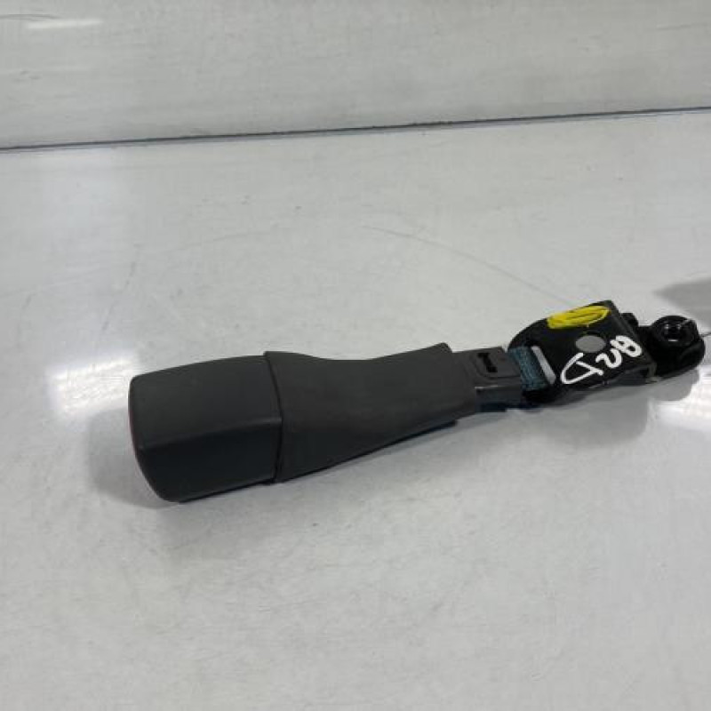 Attache ceinture arriere droit TOYOTA PRIUS 2 Photo n°2