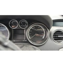 Poignee porte arriere gauche PEUGEOT 308 1