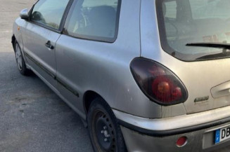Bras essuie glace arriere FIAT BRAVO 1