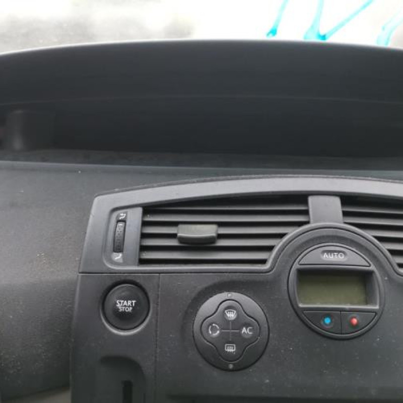 Pretensionneur de ceinture arriere gauche RENAULT SCENIC 2 Photo n°10