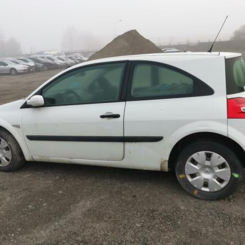 Moteur essuie glace arriere RENAULT MEGANE 2 Photo n°7