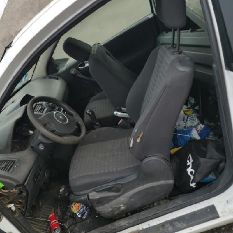 Moteur essuie glace arriere RENAULT MEGANE 2 Photo n°8