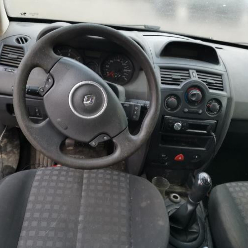 Boitier servitude moteur (BSM) RENAULT MEGANE 2 Photo n°9