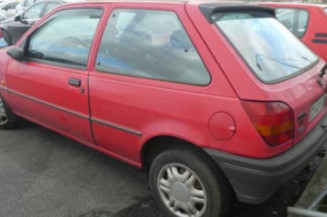 Porte avant droit FORD FIESTA 3