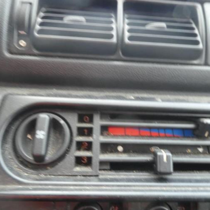 Porte avant droit FORD FIESTA 3 Photo n°15