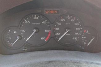 Bouton de warning PEUGEOT 206