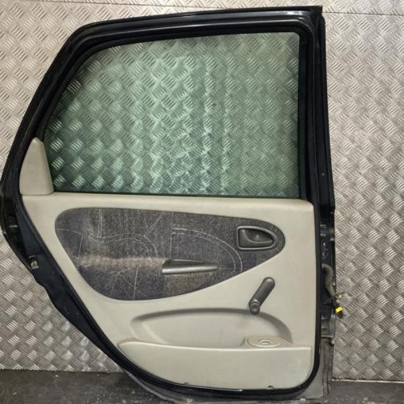 Porte arriere gauche RENAULT SCENIC 1 Photo n°5