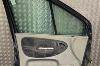 Porte avant gauche RENAULT SCENIC 1